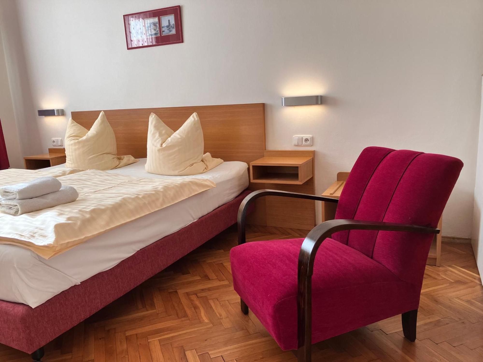 Pension Karnet Prague Extérieur photo